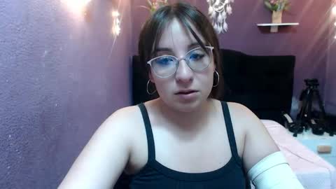carla_999 online show from 11-06-25, 04:08