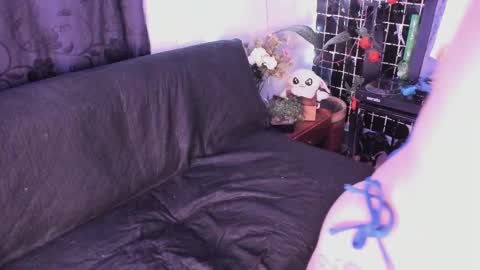 Carla online show from 02-22-25, 03:12