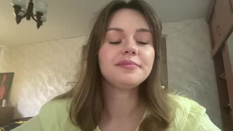 Lesly online show from 04-23-26, 12:04