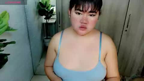 NO FREE HERE IF YOUR BROKE DONT STAY HERE online show from 09-21-25, 04:41