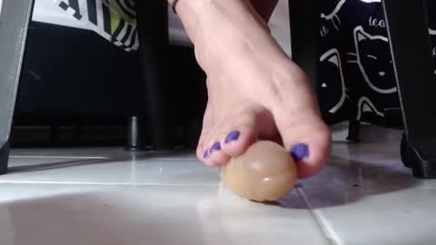 carlajames_1 online show from 12-26-24, 10:52