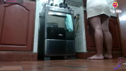 carlajames_1 online show from 03-05-25, 12:38