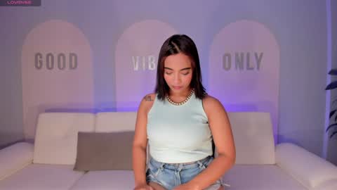 Carla online show from 01-12-25, 11:47