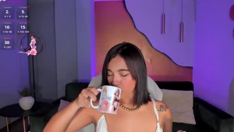 Carla online show from 01-24-25, 06:24