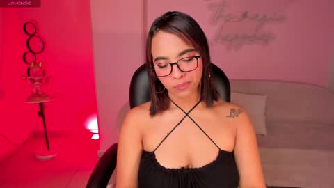 Carla online show from 02-10-25, 12:19