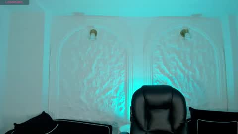 Carla online show from 10-25-25, 12:23