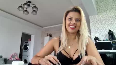 CarlaStaceFun online show from 10-16-25, 05:52