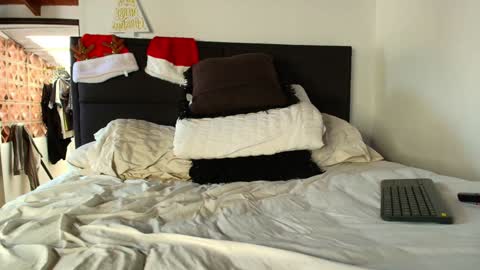 sebasfit online show from 12-31-24, 08:12