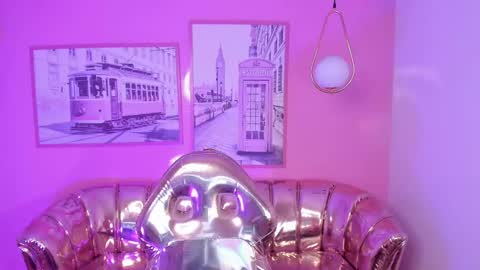 Snapshot of carlie_mayer chatting on 01-23-25, 01:56 CARLYE   online show from 01-23-25, 01:56