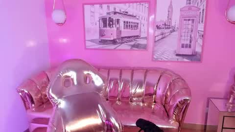 Snapshot of carlie_mayer chatting on 03-05-25, 11:17 CARLYE   online show from 03-05-25, 11:17
