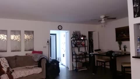 Carlie online show from 12-15-25, 11:36