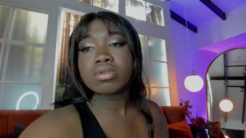    online show from 10-06-25, 07:33