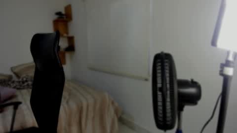 Snapshot of carlitosex09 chatting on 09-11-25, 12:38 master online show from 09-11-25, 12:38