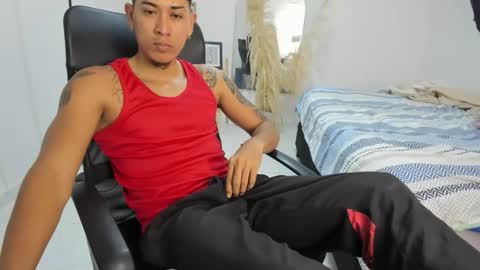 Snapshot of carlitosex09 chatting on 02-22-26, 05:22 master online show from 02-22-26, 05:22