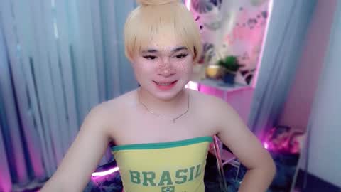 Snapshot of carlo_bigcock69 chatting on 09-22-25, 02:02 carlo_bigcock69 online show from 09-22-25, 02:02