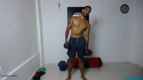 Snapshot of carlo_yates27 chatting on 02-28-25, 01:15 carlo yates thx for help me to reach 100 thumps up online show from 02-28-25, 01:15