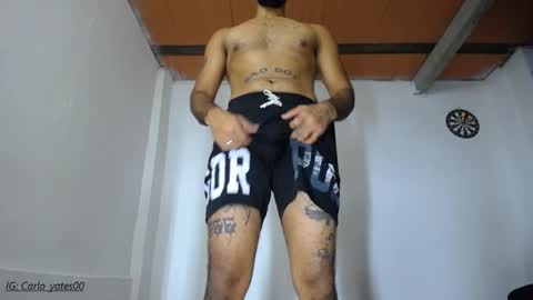 Snapshot of carlo_yates27 chatting on 03-06-25, 02:19 carlo yates thx for help me to reach 100 thumps up online show from 03-06-25, 02:19