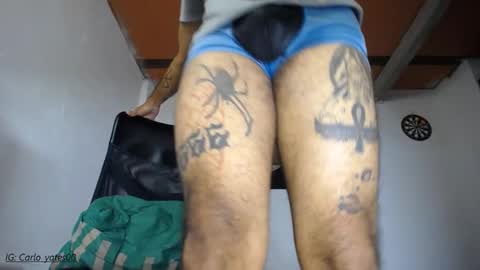 Snapshot of carlo_yates27 chatting on 03-10-25, 05:22 carlo yates thx for help me to reach 100 thumps up online show from 03-10-25, 05:22