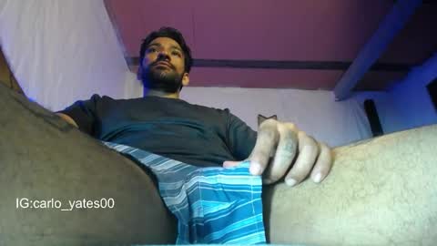 Snapshot of carlo_yates27 chatting on 05-02-26, 05:18 carlo yates thx for help me to reach 100 thumps up online show from 05-02-26, 05:18