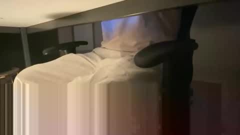 carlooos1213 online show from 02-26-26, 06:01