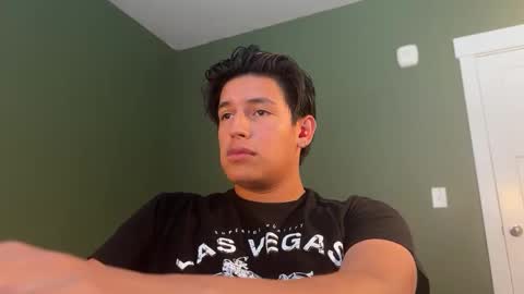 Snapshot of carlosjosecb2 chatting on 10-28-25, 04:20 carlosjosecb2 online show from 10-28-25, 04:20