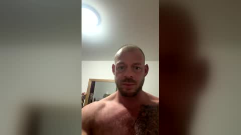 carloslavigne4 online show from 04-01-26, 02:56