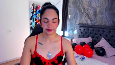 Carlota online show from 01-21-25, 01:43