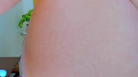 Andrea online show from 01-03-25, 03:44