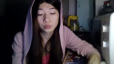 CarlyJoy online show from 01-31-25, 04:27