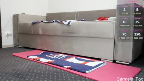 Snapshot of carmela_fox chatting on 09-17-25, 08:05 Carmela online show from 09-17-25, 08:05