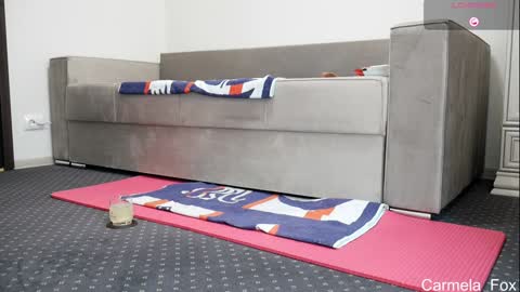 Snapshot of carmela_fox chatting on 10-07-25, 08:22 Carmela online show from 10-07-25, 08:22