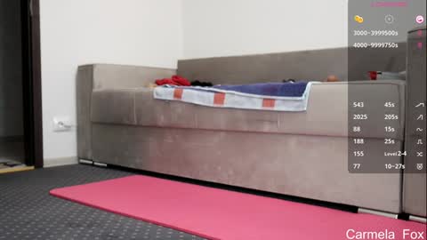 Snapshot of carmela_fox chatting on 10-12-25, 08:35 Carmela online show from 10-12-25, 08:35