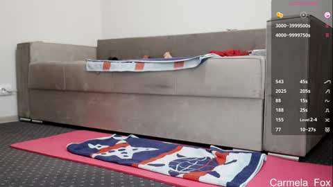 Snapshot of carmela_fox chatting on 10-15-25, 08:25 Carmela online show from 10-15-25, 08:25