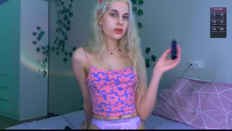carmen__crybaby online show from 11-23-25, 10:09