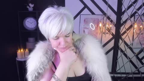 Carmen online show from 12-25-24, 12:05