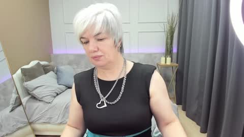 Carmen online show from 01-11-25, 01:16