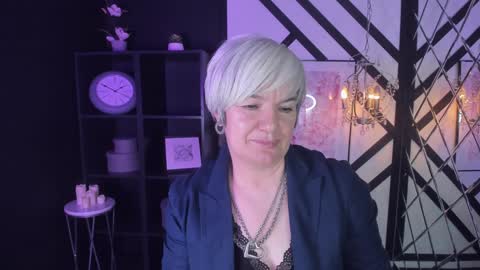 Carmen online show from 01-19-25, 01:21