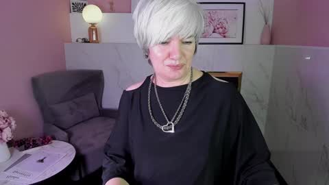 Carmen online show from 01-30-25, 12:18