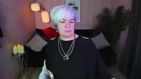 Carmen online show from 02-09-25, 11:04