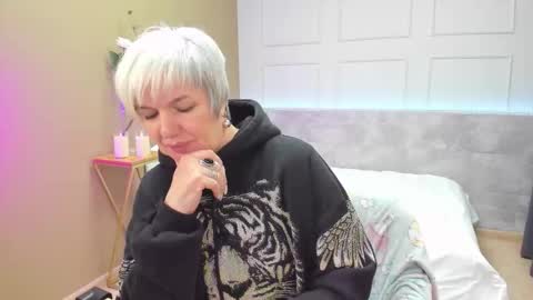 Carmen online show from 10-02-25, 09:11