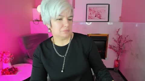 Carmen online show from 12-15-25, 09:52