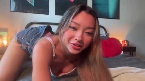 Snapshot of carmenxrose chatting on 02-14-25, 08:15 carmenxrose online show from 02-14-25, 08:15