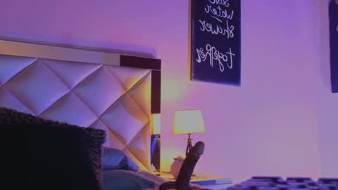 Snapshot of caro_zapata chatting on 01-17-25, 11:38 Carolina online show from 01-17-25, 11:38