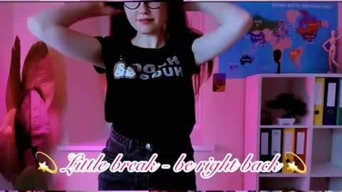 Snapshot of carol_carmen chatting on 05-15-26, 11:45 Carol online show from 05-15-26, 11:45