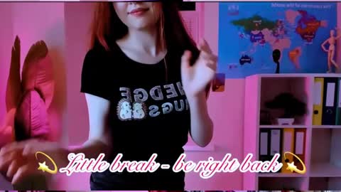 Snapshot of carol_carmen chatting on 05-16-26, 01:02 Carol online show from 05-16-26, 01:02