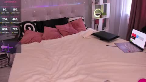 carol_may_ online show from 03-07-25, 05:51