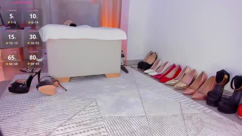 Carol online show from 04-25-26, 01:41