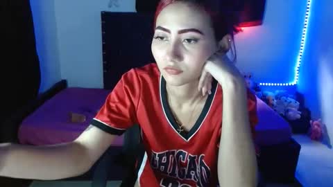 caroli11 online show from 11-12-25, 06:30