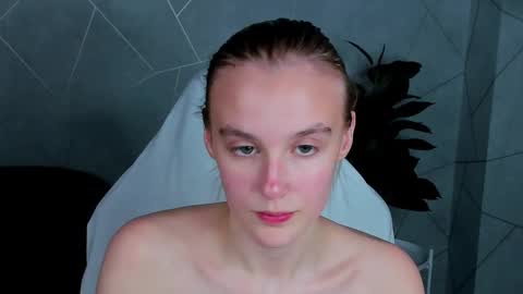 Snapshot of carolin_miller chatting on 11-15-25, 10:37 Carol online show from 11-15-25, 10:37