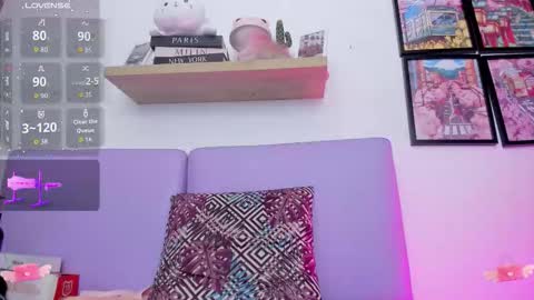 Carolina  online show from 09-09-25, 01:05